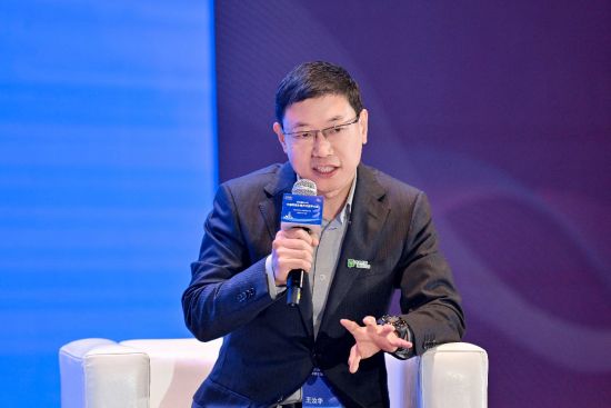 安利(中国)公共事务副总裁王汝华。 安利(中国)公共事务副总裁王汝华。