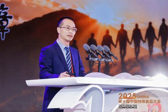 安利(中国)研发及技术法规总经理彭先武。 安利(中国)研发及技术法规总经理彭先武。