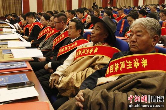 图为表彰大会现场。陈宗淇 摄 图为表彰大会现场。陈宗淇 摄