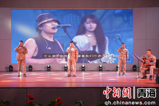 ͼΪ�ϳ������ǵ�ʱ�⡷����������