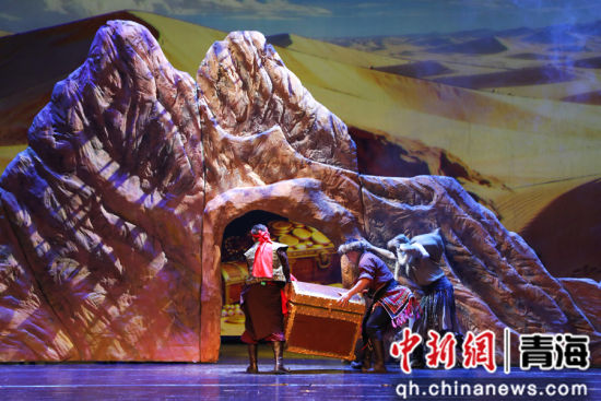 ͼΪ�ݳ��ֳ��� ������ ��