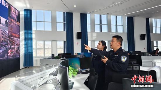 ����ͼΪ�����й������鱨ָ�����ġ�Ф�ľ���