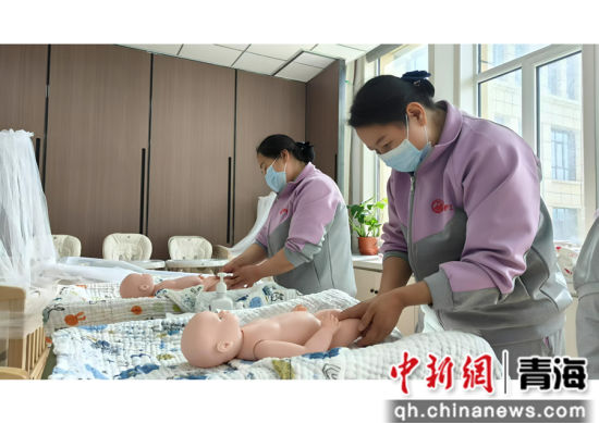 ����ͼΪ��ͨ������ҵ��չ�����ڣ���������ѧϰ��Ӥ֪ʶ�� ��ͨ��ί��������ͼ