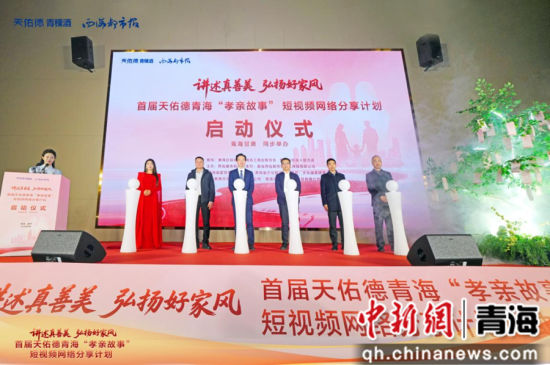 ͼΪ������ʽ�ֳ������췽��ͼ