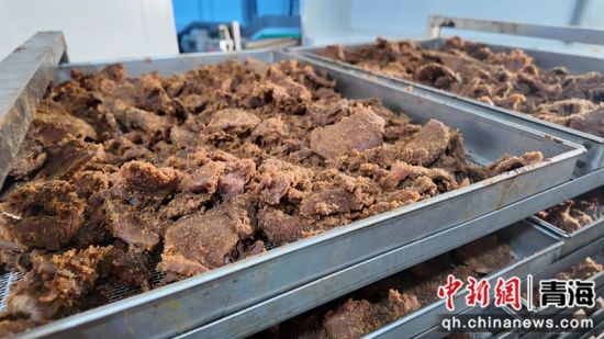 图为生产的牛肉干。俞惠珍供图 图为生产的牛肉干。俞惠珍供图