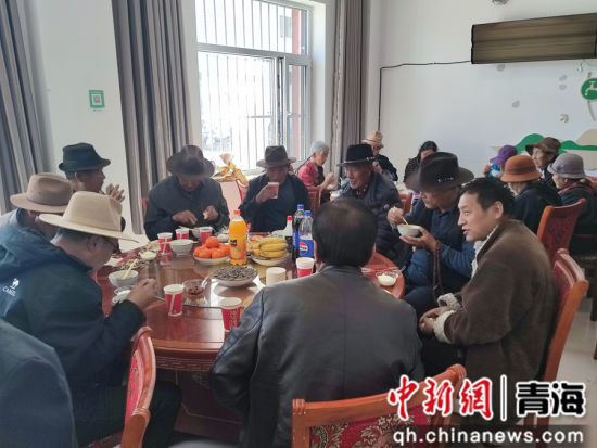 ͼΪ������Χ���Ͳ͡��ܷõ�λ��ͼ