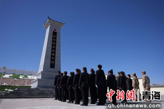 图为活动现场。陈威 摄 图为活动现场。陈威 摄