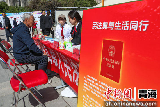 图为启动仪式现场。马铭言摄 图为启动仪式现场。马铭言摄
