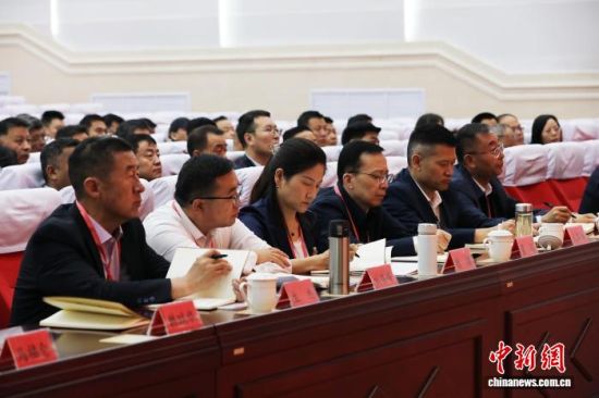 图为培训现场。胡桂莲 摄 图为培训现场。胡桂莲 摄