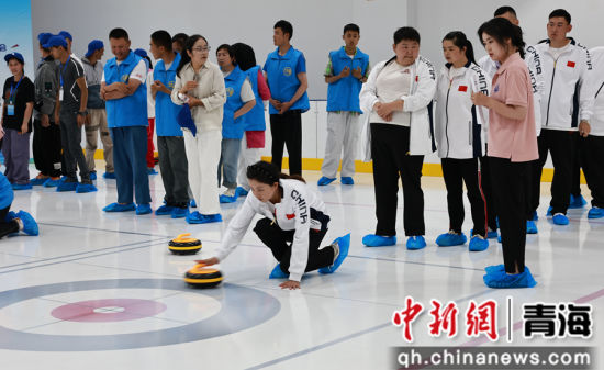 图为活动现场。城东区残联供图 图为活动现场。城东区残联供图