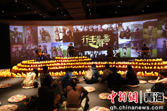 图为音乐会现场。 马铭言 摄 图为音乐会现场。 马铭言 摄