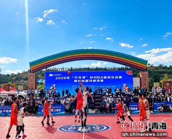 图为比赛现场。张桂辉 摄 图为比赛现场。张桂辉 摄
