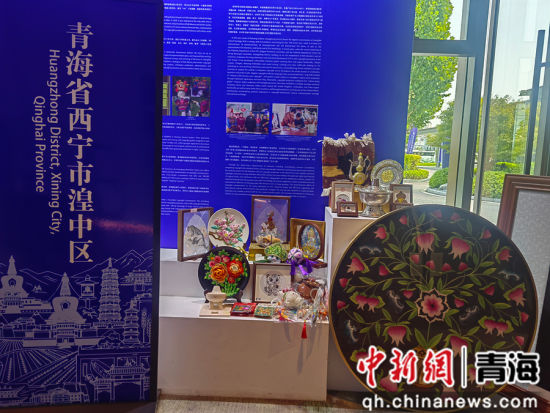 图为河湟特色民间文艺精品悉数亮相。湟中区委宣传部供图 图为河湟特色民间文艺精品悉数亮相。湟中区委宣传部供图