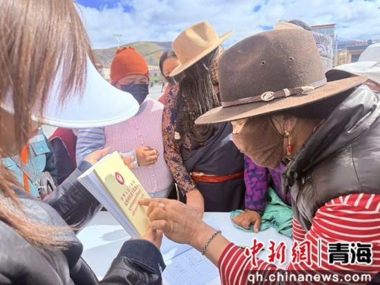 图为活动现场。李庆摄 图为活动现场。李庆摄
