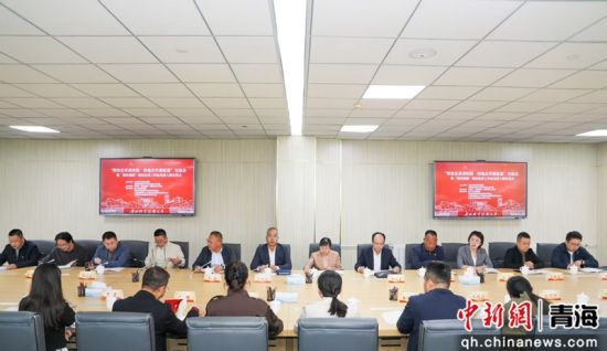 图为活动现场。李小钢 摄 图为活动现场。李小钢 摄