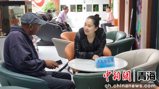 图为城东区八一路客运站工会驿站。孙睿 摄 图为城东区八一路客运站工会驿站。孙睿 摄