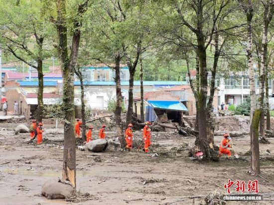 ����ͼΪ2022��8��18�գ������д�ͨ����ɽ��ؼ�ׯ��ɽ���ֺ���Ԯ�ֳ�����������������