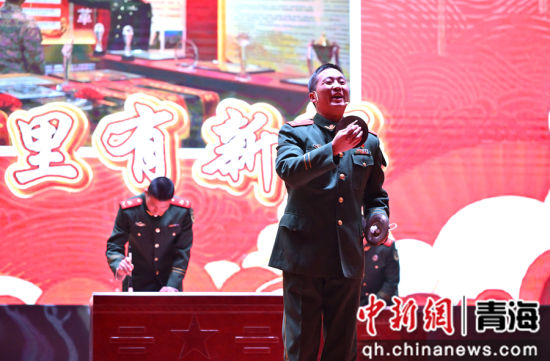 ͼΪ�侯����֧�ӹٱ���������롶���ǵ�λ����á��� ��ѧ����