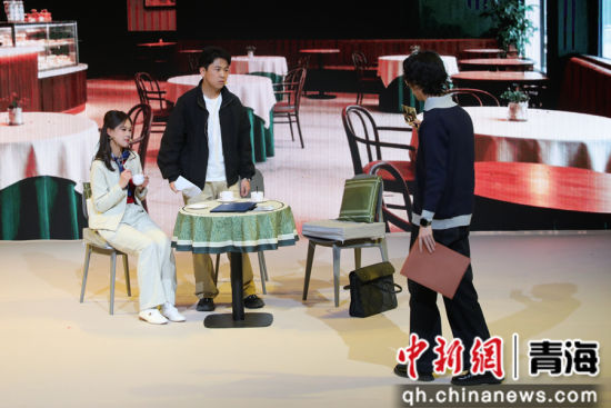 ͼΪ�ݳ��ֳ��� ������ ��