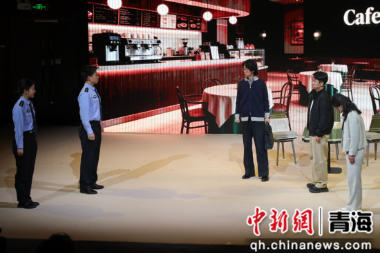 ͼΪ�ݳ��ֳ��� ������ ��