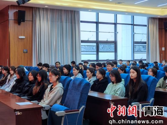 ͼΪ��ʽ�ֳ����ź�����