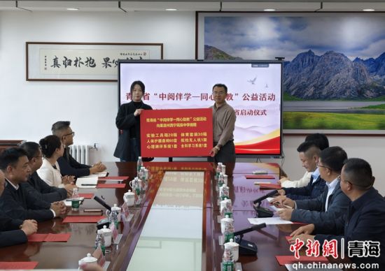 ͼΪ������ʽ�ֳ����¾���